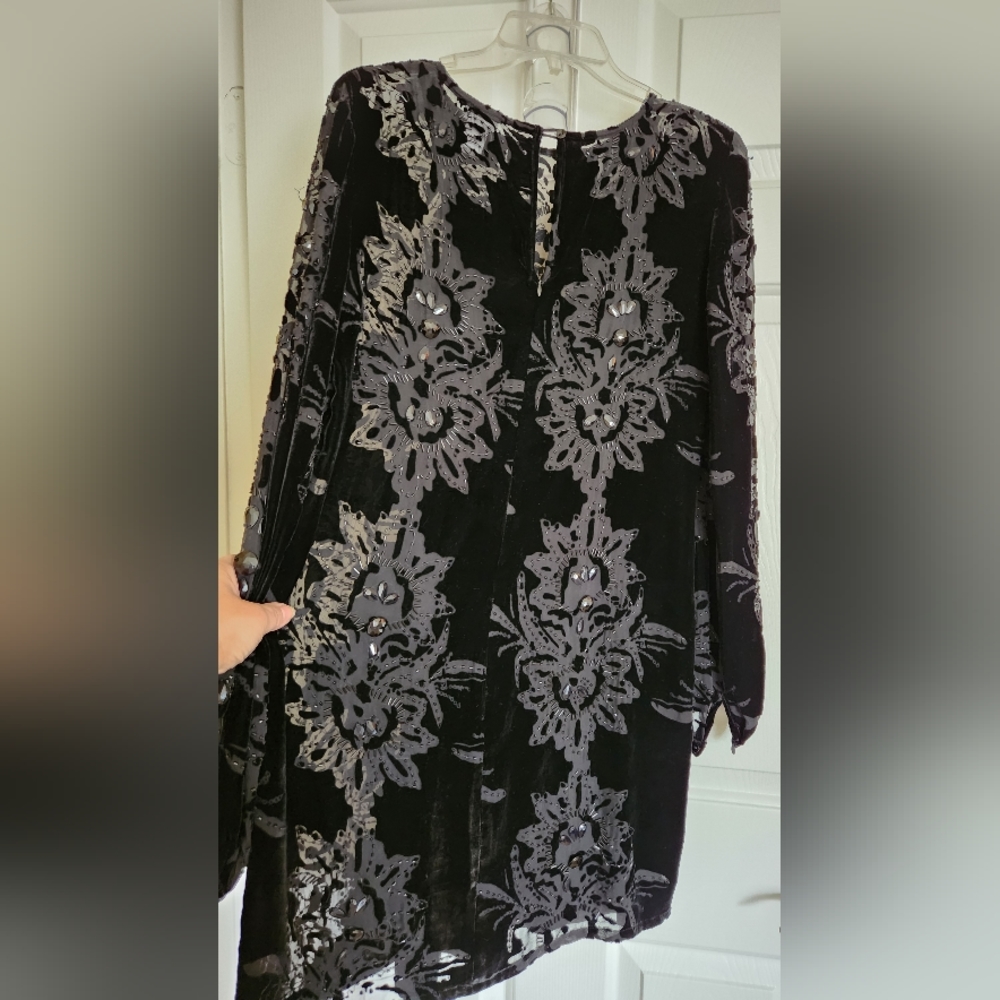 CASHE Emblished Velvet Dress Size 8 - Picture 11 of 12